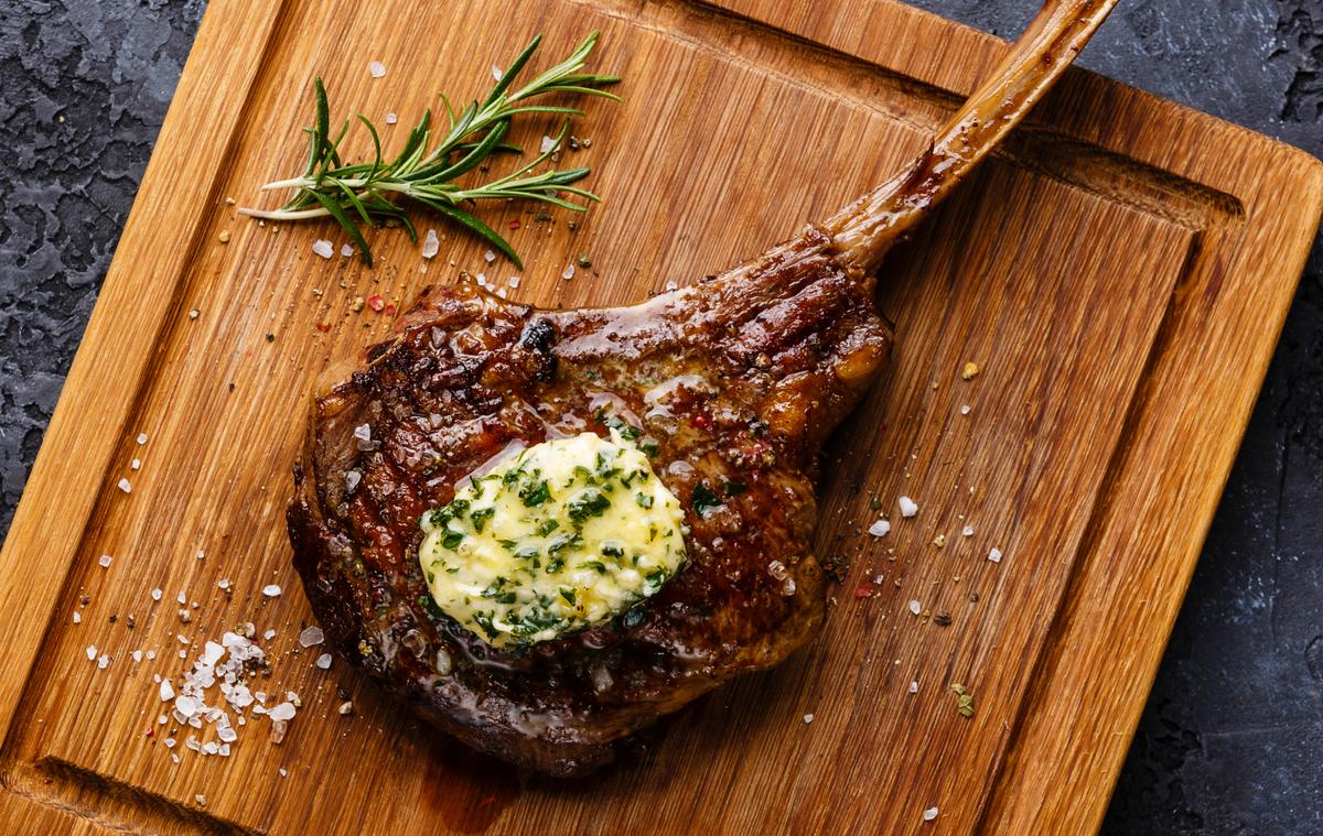 Temps De Cuisson Cote De Veau Poele Cuisson De La Côte De Bœuf Au Barbecue, Recette Et Méthode 14 Notre recette de Côte de veau rôtie, gratin de pommes de terre aux herbes