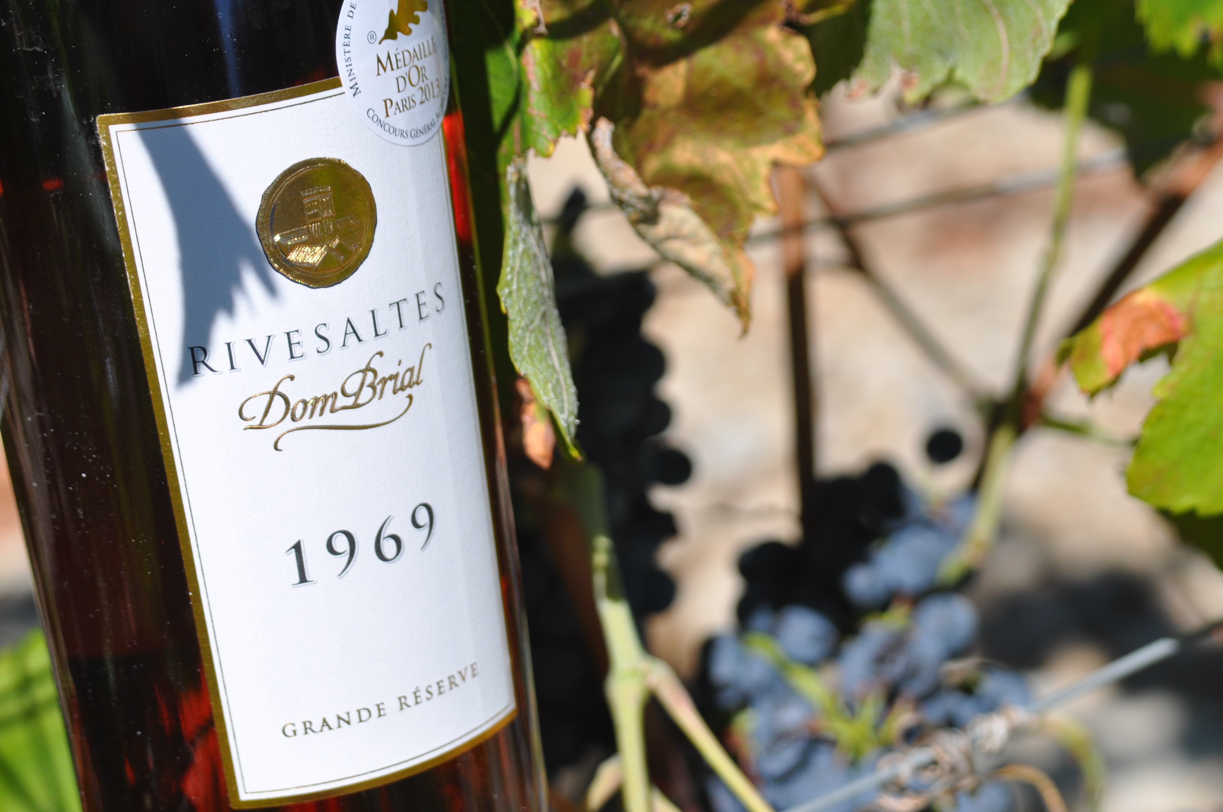 Une des bouteilles références des Vins Doux Naturels du Roussillon, le Rivesaltes Grande Réserve 1969 !