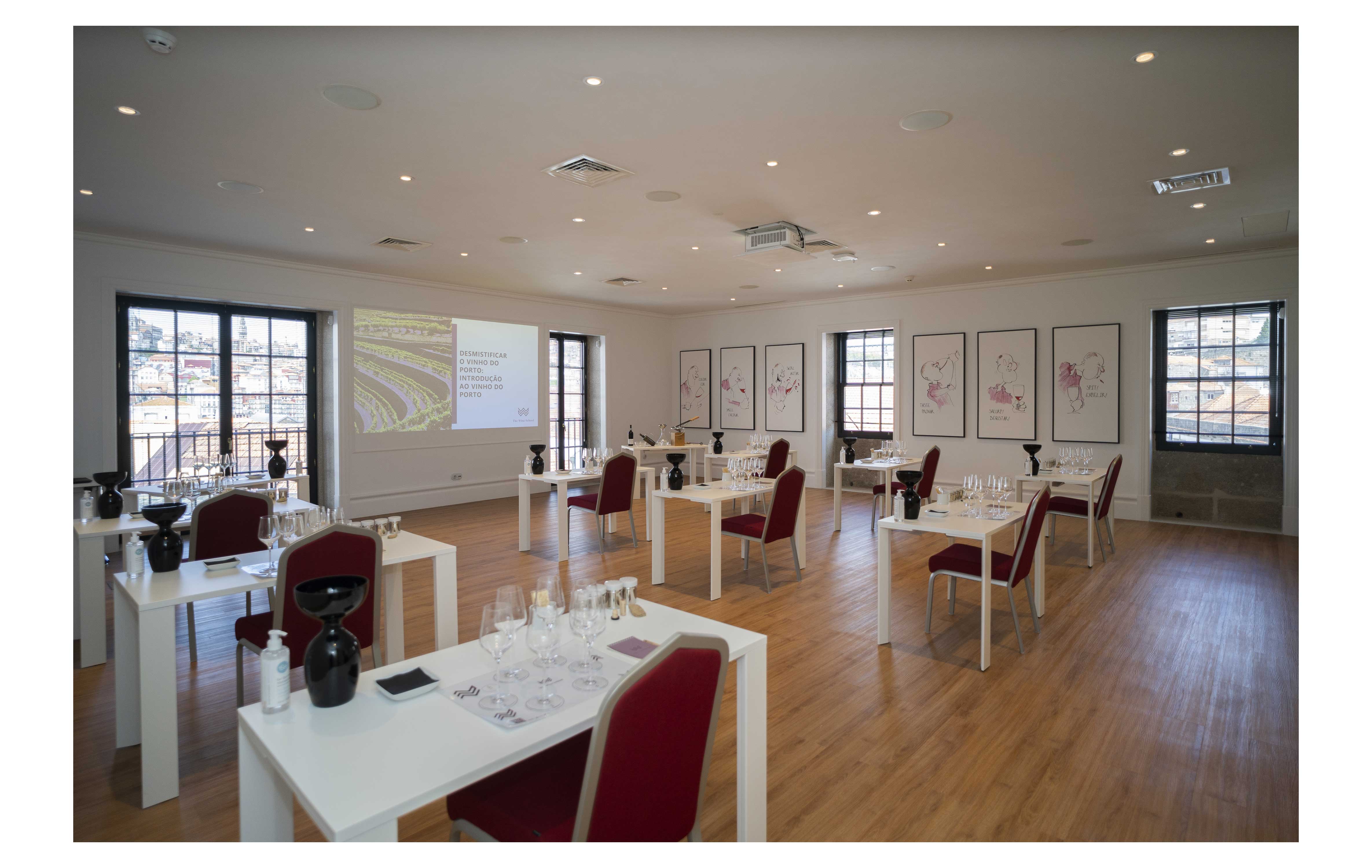Une des salles de formation de la <q>wine school</q> du Wow – Porto, Portugal - Crédit photo : The Wow