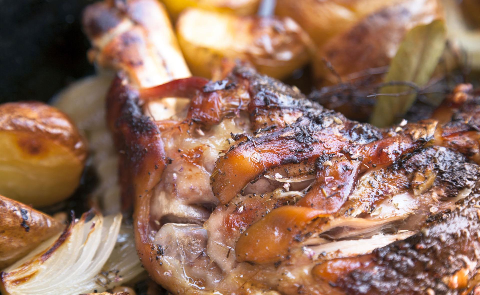 Epaule d’agneau confite au miel et 4 épices
